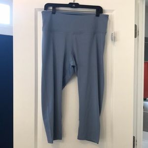 Old Navy Capri/Crop leggings, XL